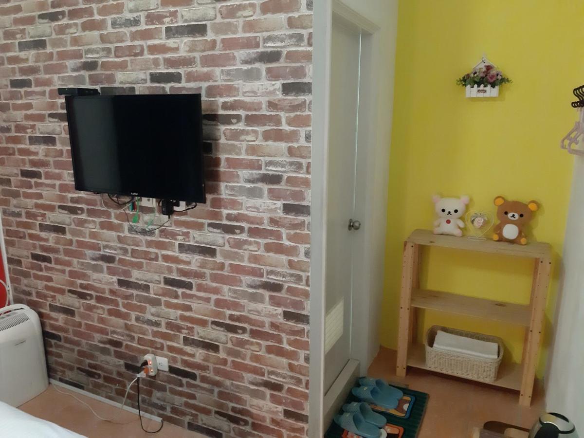 Gratitude Apartment Tainan Luaran gambar