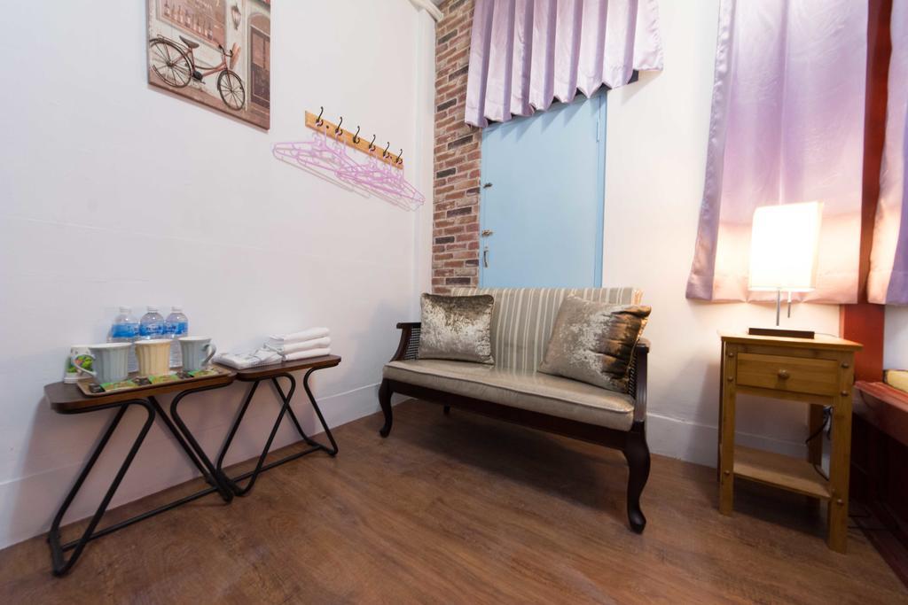 Gratitude Apartment Tainan Luaran gambar