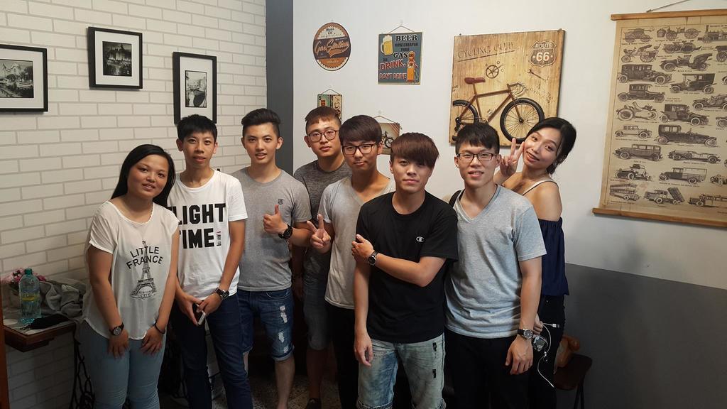 Gratitude Apartment Tainan Luaran gambar