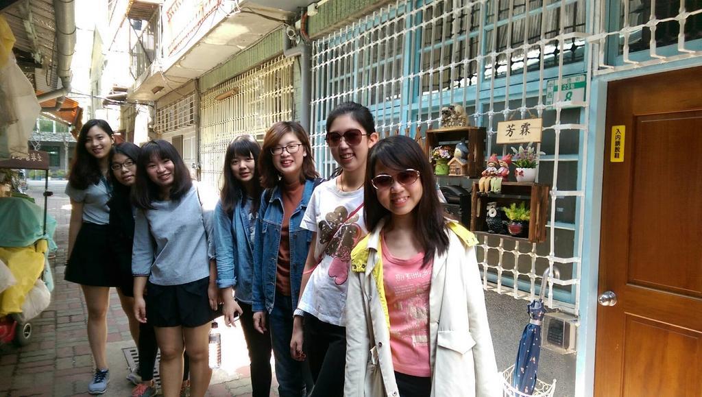 Gratitude Apartment Tainan Luaran gambar
