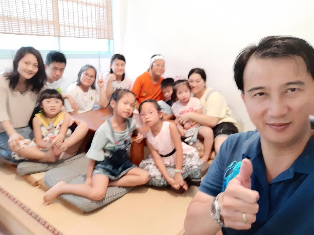 Gratitude Apartment Tainan Luaran gambar